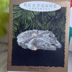 Star Wars Millennium Falcon Ornament Vintage 1996 Hallmark Light Magic Brand new